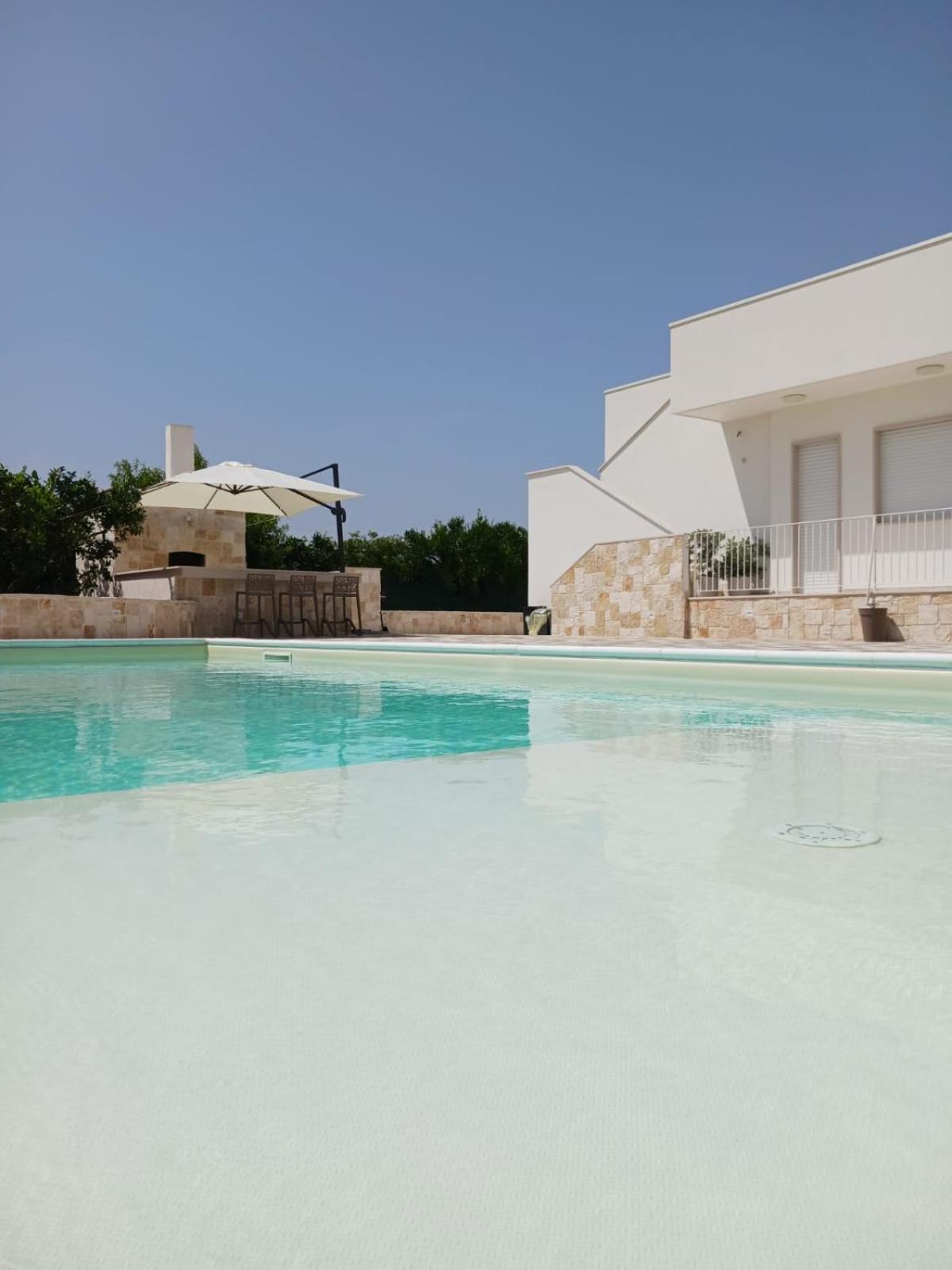 Malia Holiday Villa كونفيرسانو المظهر الخارجي الصورة