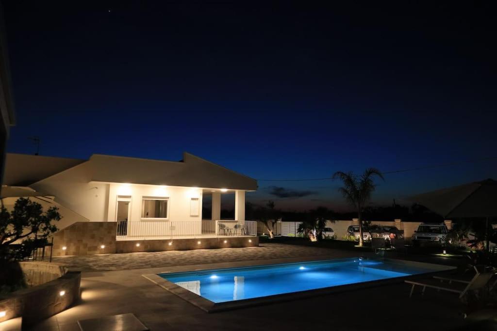 Malia Holiday Villa كونفيرسانو المظهر الخارجي الصورة